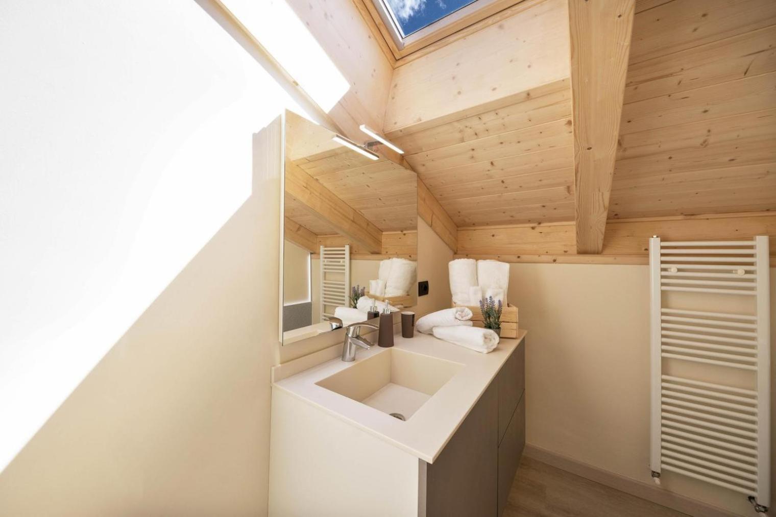 Casa Pare' B&B Tesero Eksteriør billede